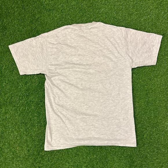 Vintage Patriotic Bald Eagle American Flag Graphic Tee - Picture 4 of 4